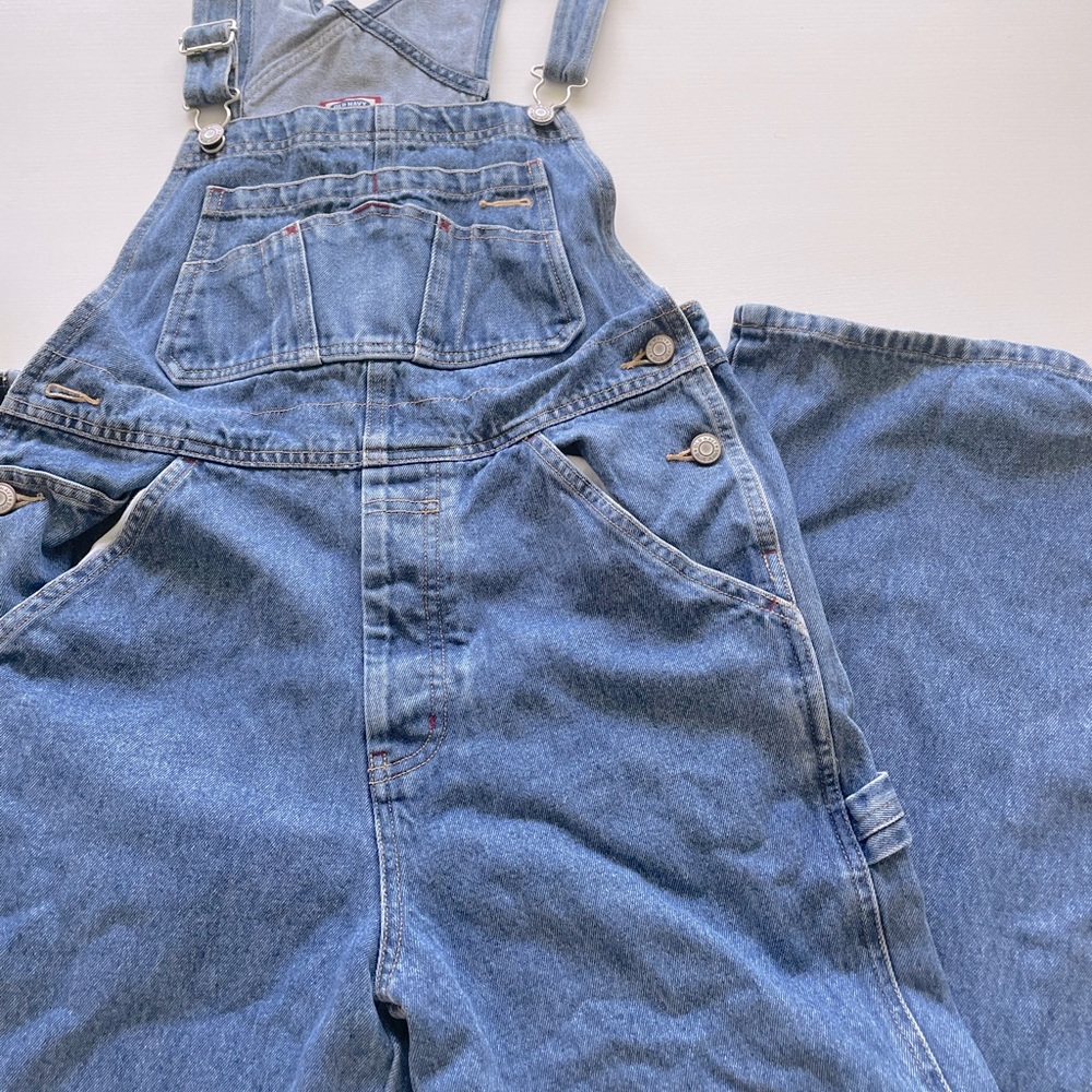 Old navy size 14 great condition. Perfect for a sunny day out. Trendy.